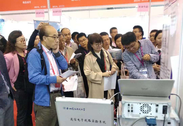参赛作品现场展示照片.jpg